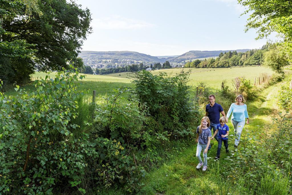 ホテル Center Parcs Les Ardennes ヴィエルサルム エクステリア 写真