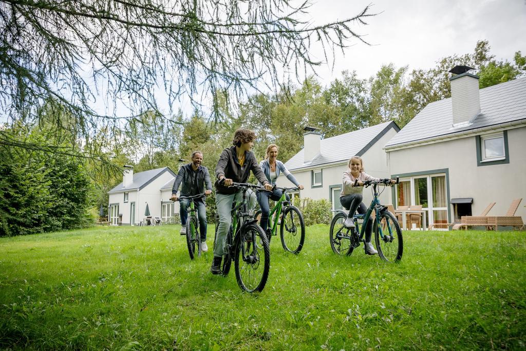 ホテル Center Parcs Les Ardennes ヴィエルサルム エクステリア 写真