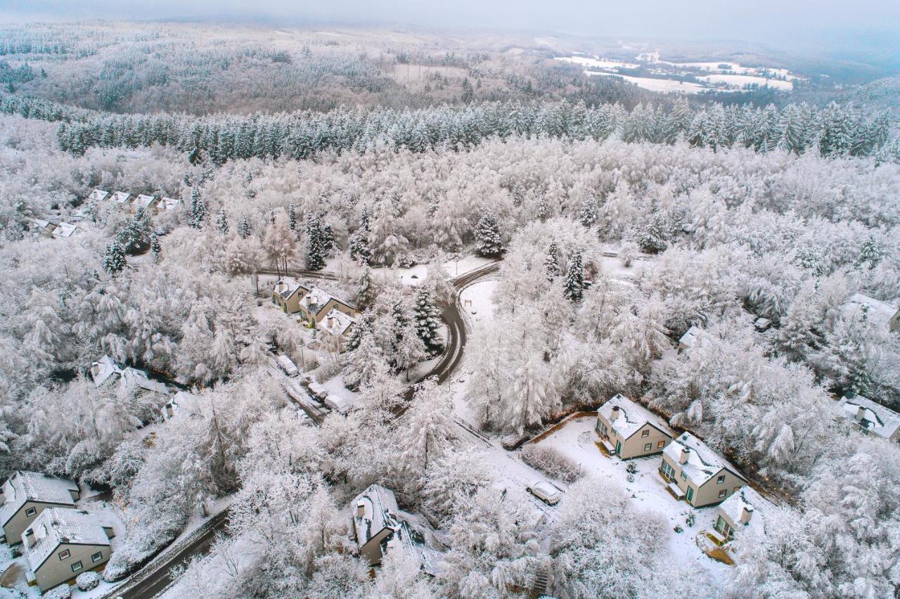 ホテル Center Parcs Les Ardennes ヴィエルサルム エクステリア 写真