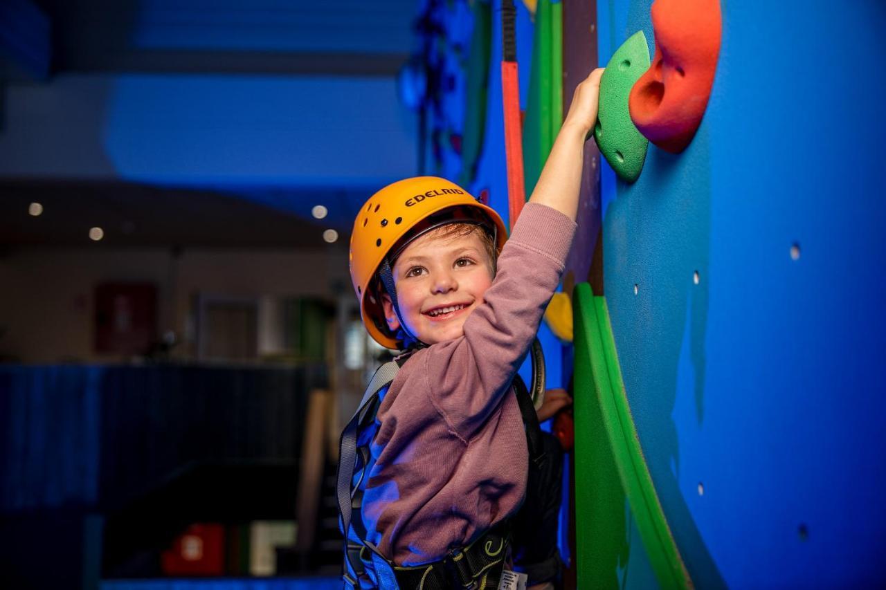 ホテル Center Parcs Les Ardennes ヴィエルサルム エクステリア 写真